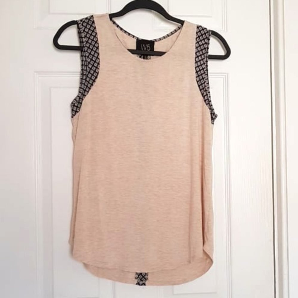 W5 Anthropologie cream tank with patterned navy trim